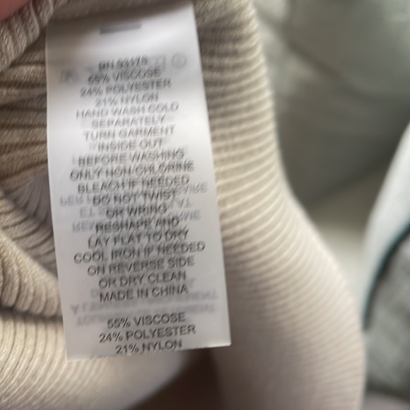 Magaschoni Button Front Cardigan - Picture 5 of 7